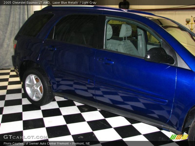 Laser Blue Metallic / Light Gray 2005 Chevrolet Equinox LT AWD