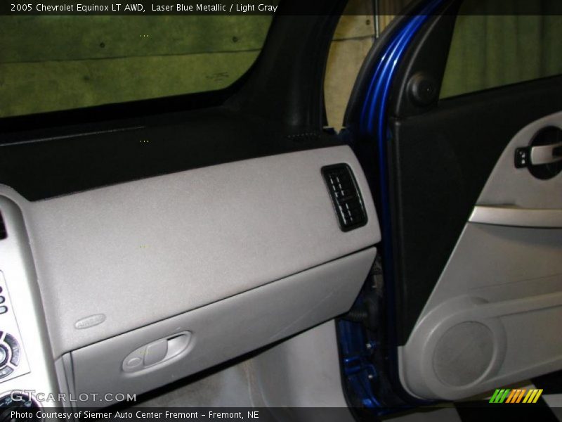 Laser Blue Metallic / Light Gray 2005 Chevrolet Equinox LT AWD