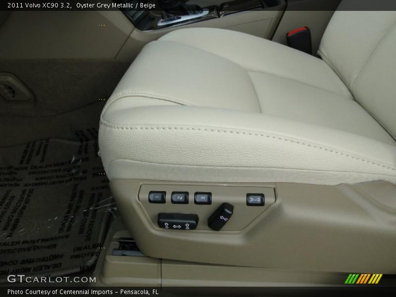 Controls of 2011 XC90 3.2