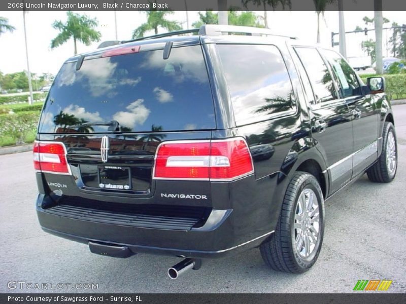  2008 Navigator Luxury Black