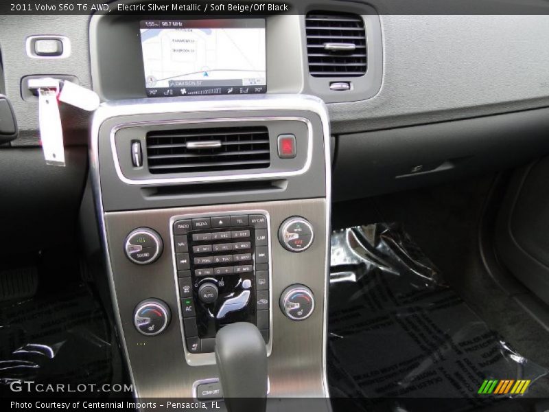 Electric Silver Metallic / Soft Beige/Off Black 2011 Volvo S60 T6 AWD
