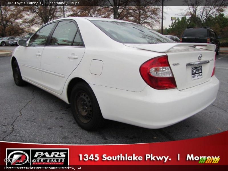 Super White / Taupe 2002 Toyota Camry LE