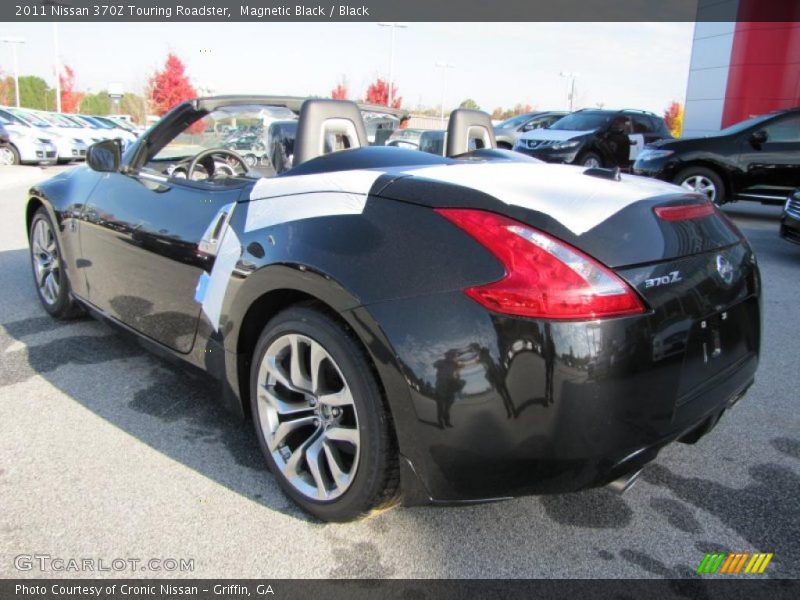 Magnetic Black / Black 2011 Nissan 370Z Touring Roadster