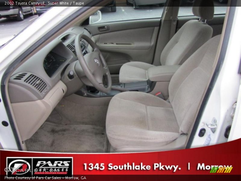 Super White / Taupe 2002 Toyota Camry LE