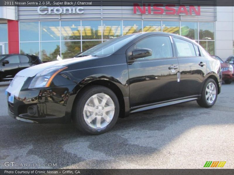 Super Black / Charcoal 2011 Nissan Sentra 2.0 SR