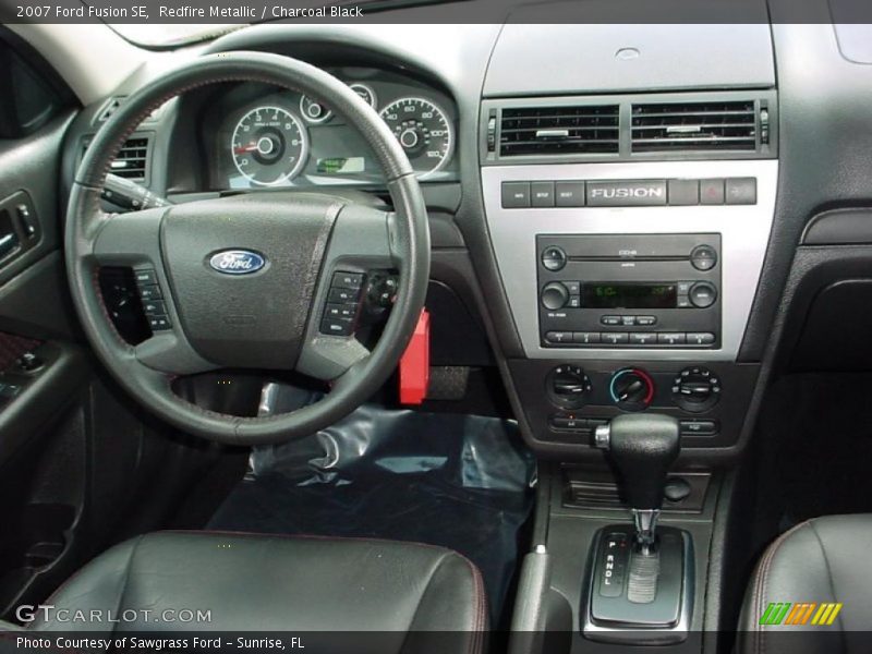 Redfire Metallic / Charcoal Black 2007 Ford Fusion SE
