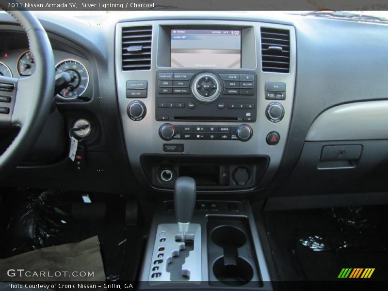 Controls of 2011 Armada SV