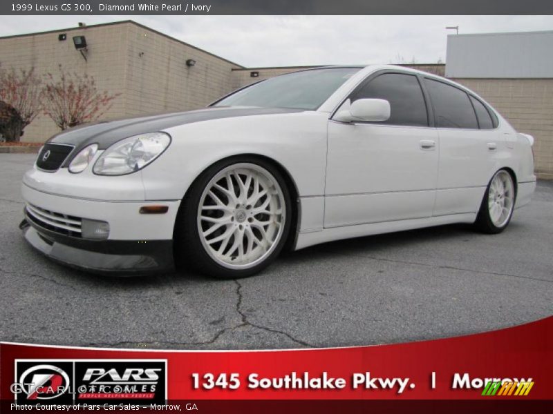 Diamond White Pearl / Ivory 1999 Lexus GS 300