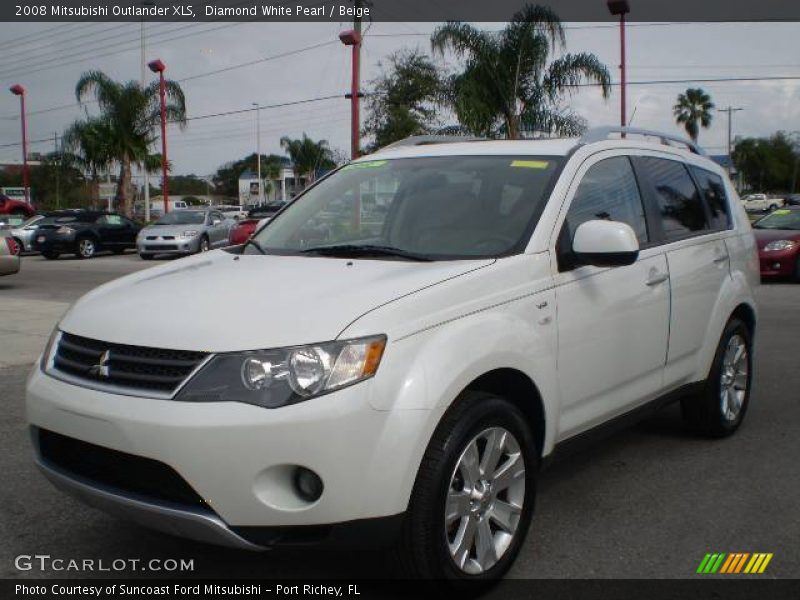 Diamond White Pearl / Beige 2008 Mitsubishi Outlander XLS