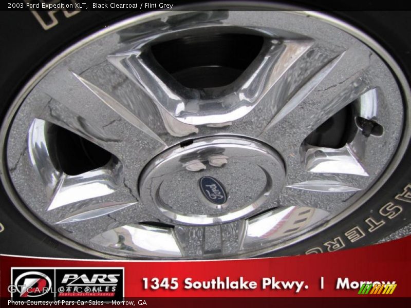 Black Clearcoat / Flint Grey 2003 Ford Expedition XLT