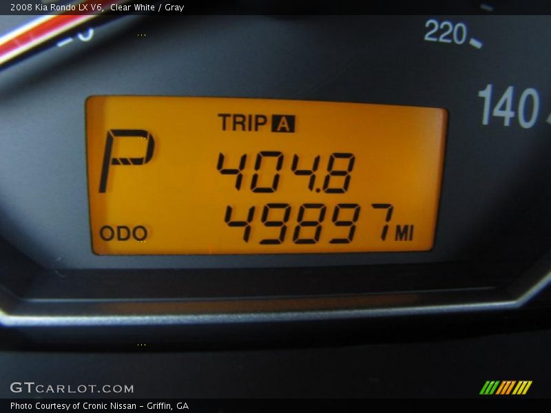 Clear White / Gray 2008 Kia Rondo LX V6
