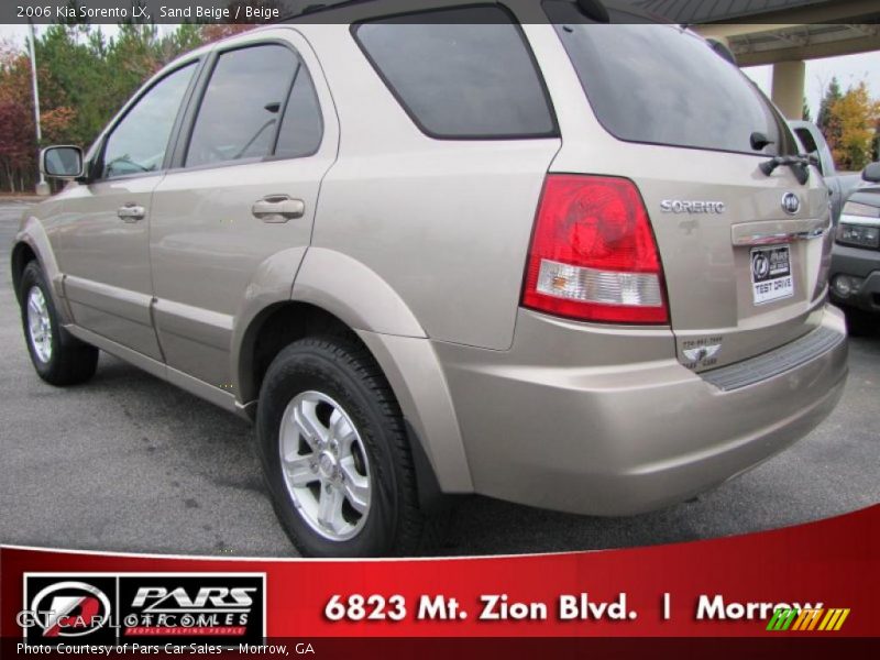 Sand Beige / Beige 2006 Kia Sorento LX