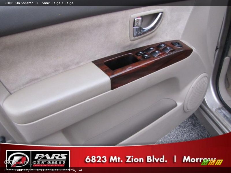 Sand Beige / Beige 2006 Kia Sorento LX
