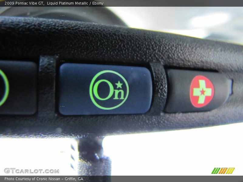 Liquid Platinum Metallic / Ebony 2009 Pontiac Vibe GT