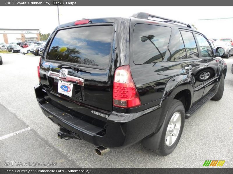 Black / Taupe 2006 Toyota 4Runner SR5