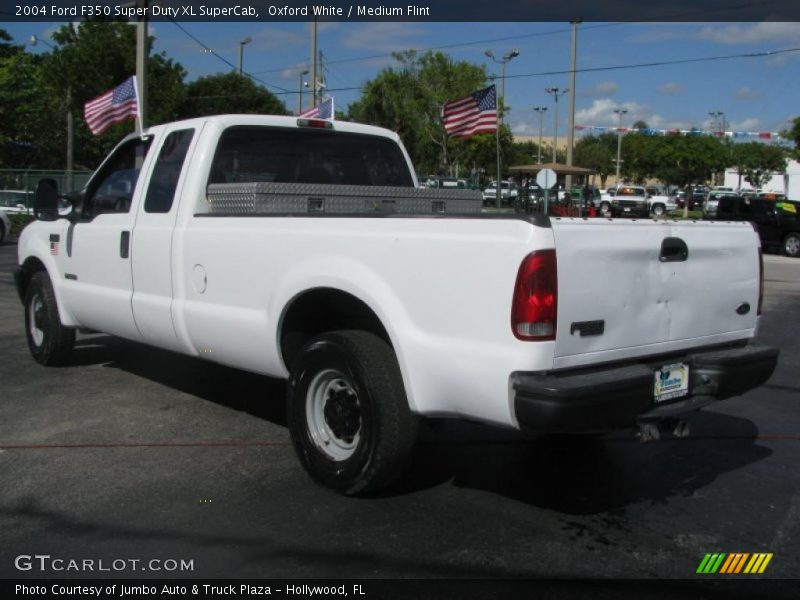 Oxford White / Medium Flint 2004 Ford F350 Super Duty XL SuperCab