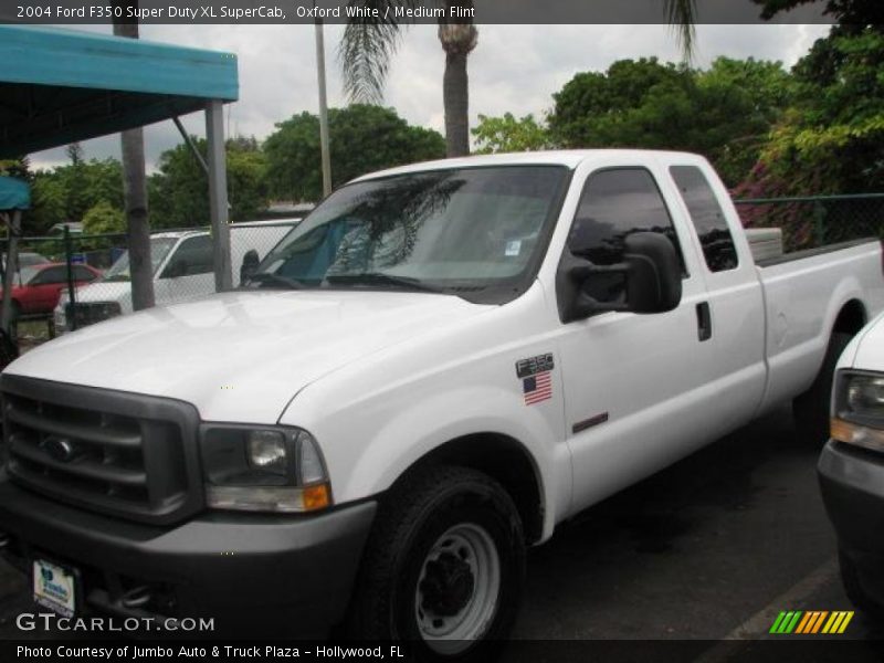 Oxford White / Medium Flint 2004 Ford F350 Super Duty XL SuperCab
