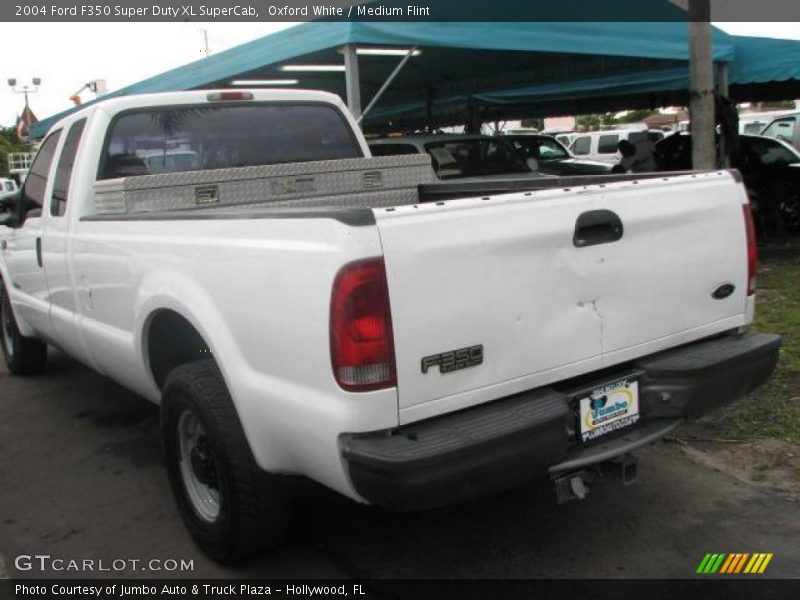 Oxford White / Medium Flint 2004 Ford F350 Super Duty XL SuperCab