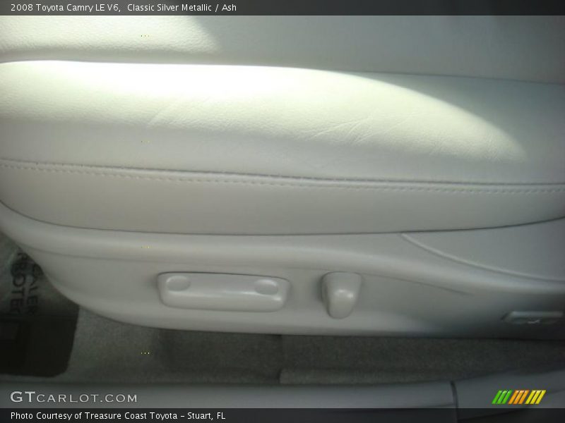 Classic Silver Metallic / Ash 2008 Toyota Camry LE V6