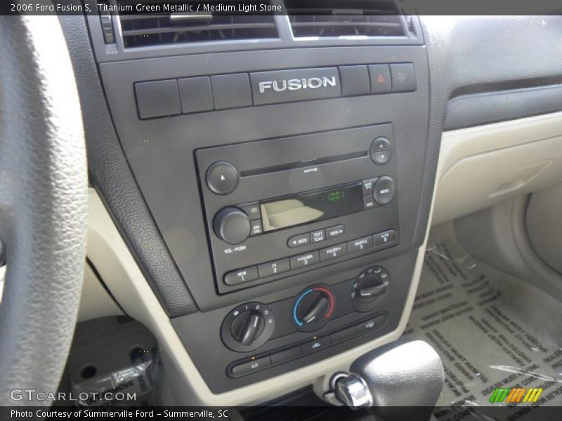 Controls of 2006 Fusion S