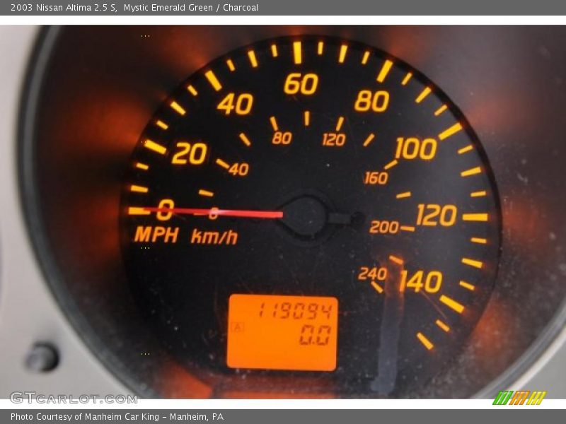 Mystic Emerald Green / Charcoal 2003 Nissan Altima 2.5 S