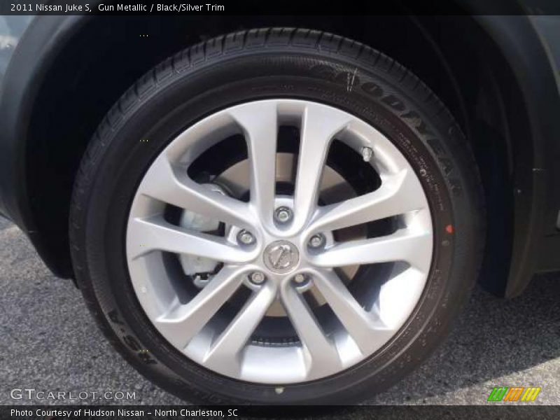  2011 Juke S Wheel