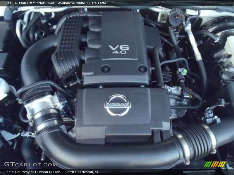Avalanche White / Cafe Latte 2011 Nissan Pathfinder Silver
