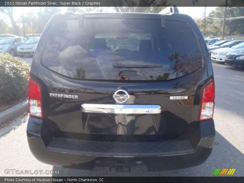 Super Black / Graphite 2011 Nissan Pathfinder Silver