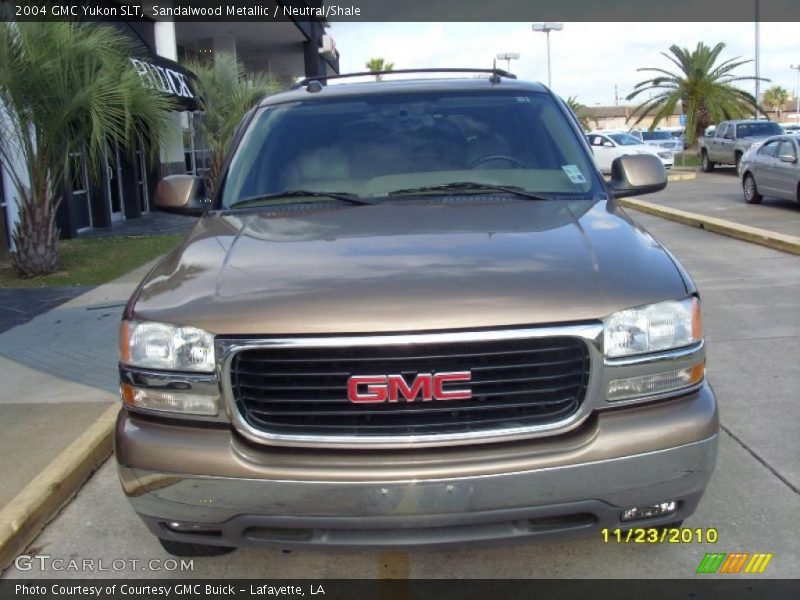 Sandalwood Metallic / Neutral/Shale 2004 GMC Yukon SLT