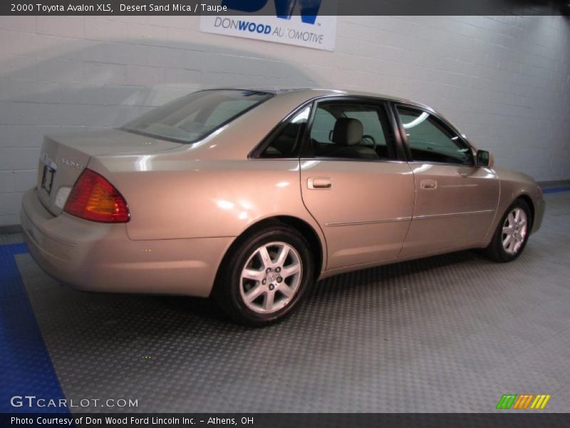 Desert Sand Mica / Taupe 2000 Toyota Avalon XLS