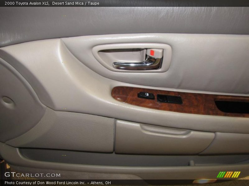 Desert Sand Mica / Taupe 2000 Toyota Avalon XLS
