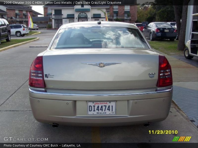 Linen Gold Metallic / Dark Slate Gray/Light Graystone 2006 Chrysler 300 C HEMI