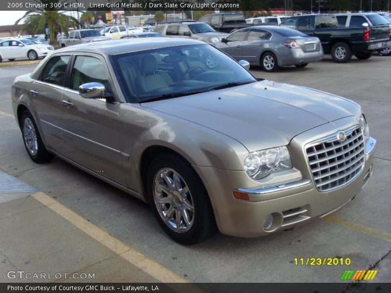 Linen Gold Metallic / Dark Slate Gray/Light Graystone 2006 Chrysler 300 C HEMI