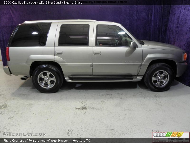 Silver Sand / Neutral Shale 2000 Cadillac Escalade 4WD