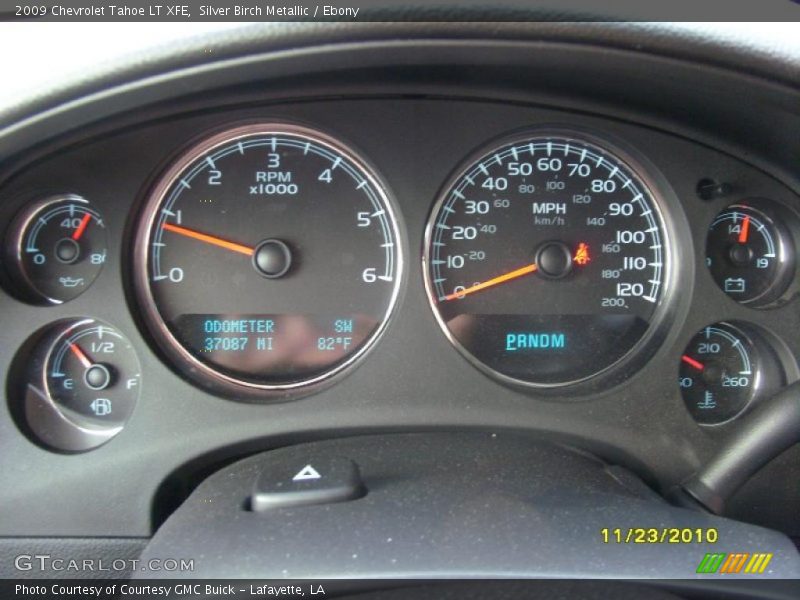 Silver Birch Metallic / Ebony 2009 Chevrolet Tahoe LT XFE