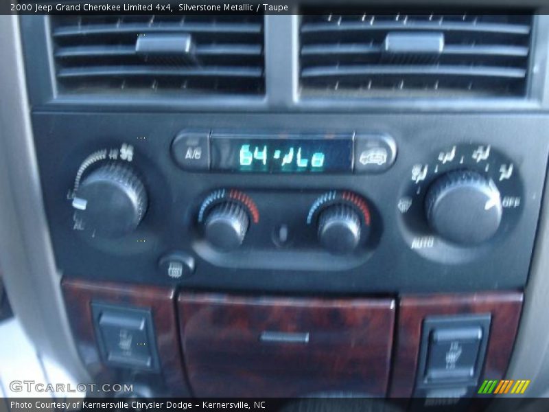 Silverstone Metallic / Taupe 2000 Jeep Grand Cherokee Limited 4x4