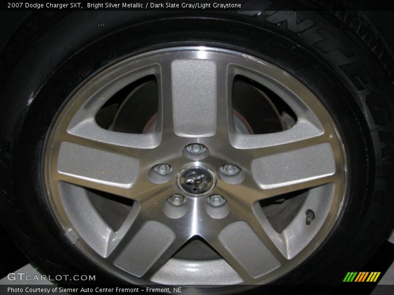 Bright Silver Metallic / Dark Slate Gray/Light Graystone 2007 Dodge Charger SXT