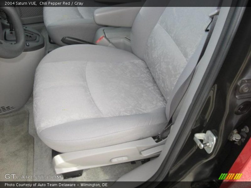Chili Pepper Red / Gray 2004 Saturn VUE