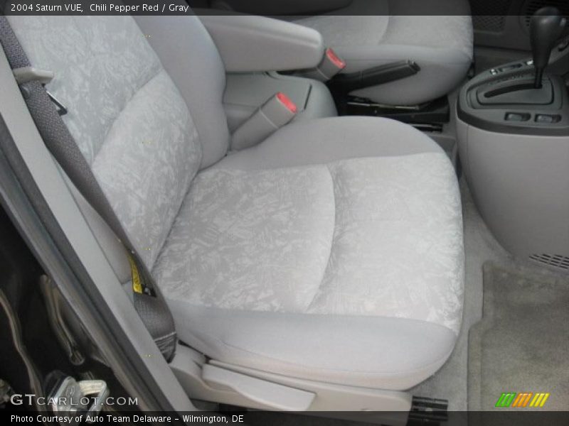 Chili Pepper Red / Gray 2004 Saturn VUE