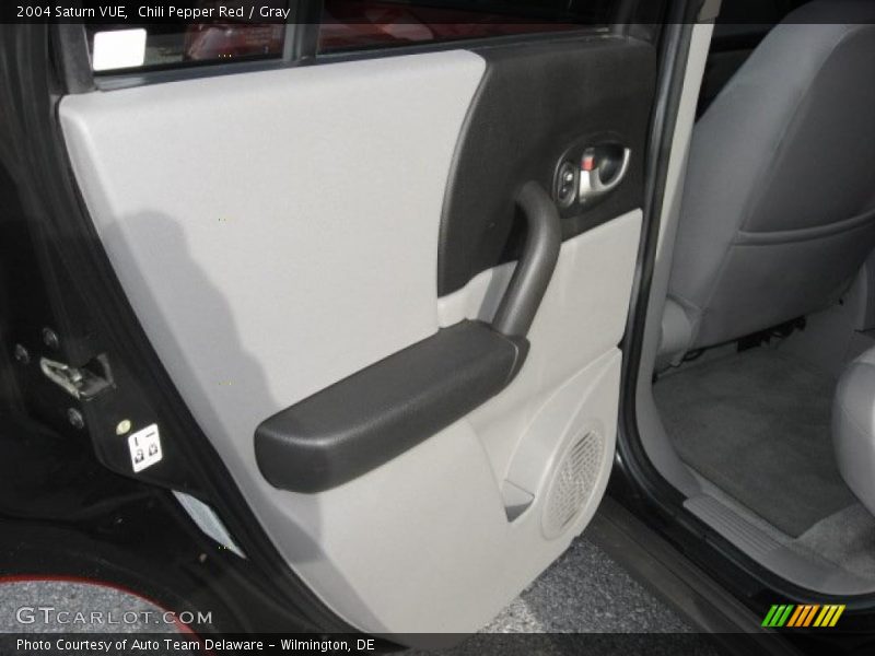 Chili Pepper Red / Gray 2004 Saturn VUE