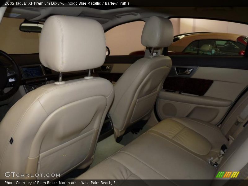  2009 XF Premium Luxury Barley/Truffle Interior