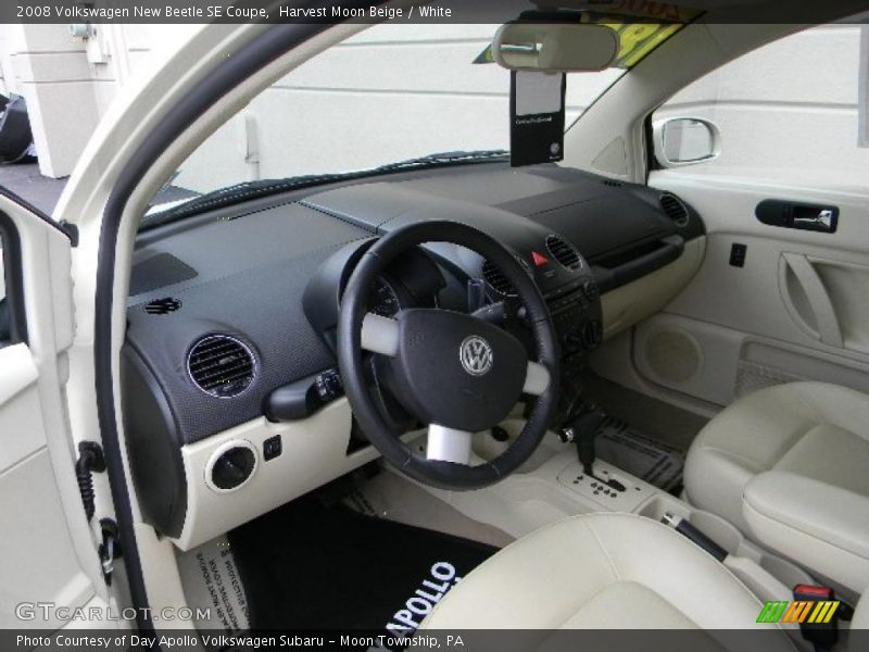  2008 New Beetle SE Coupe White Interior