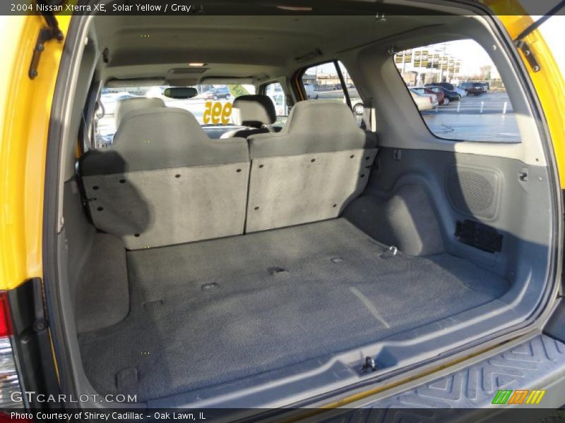 Solar Yellow / Gray 2004 Nissan Xterra XE