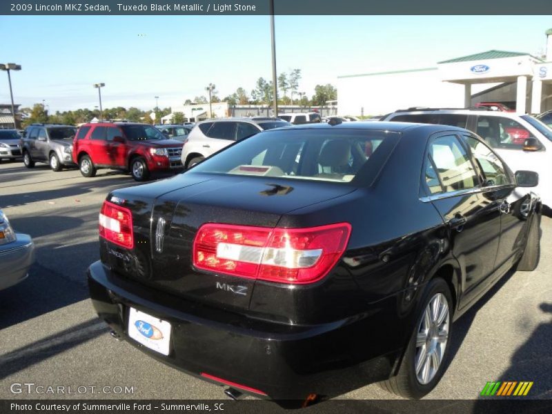 Tuxedo Black Metallic / Light Stone 2009 Lincoln MKZ Sedan