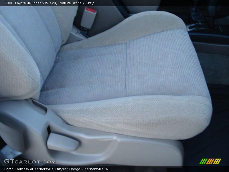 Natural White / Gray 2000 Toyota 4Runner SR5 4x4