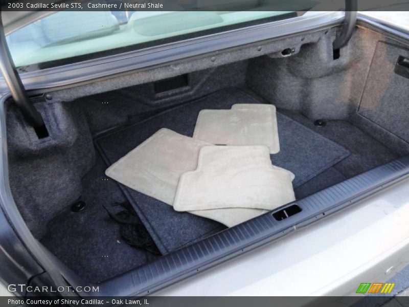 Cashmere / Neutral Shale 2003 Cadillac Seville STS