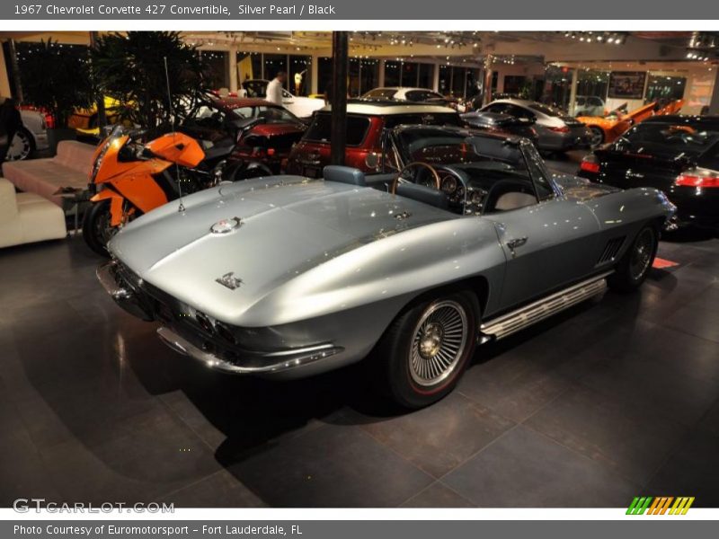 Silver Pearl / Black 1967 Chevrolet Corvette 427 Convertible
