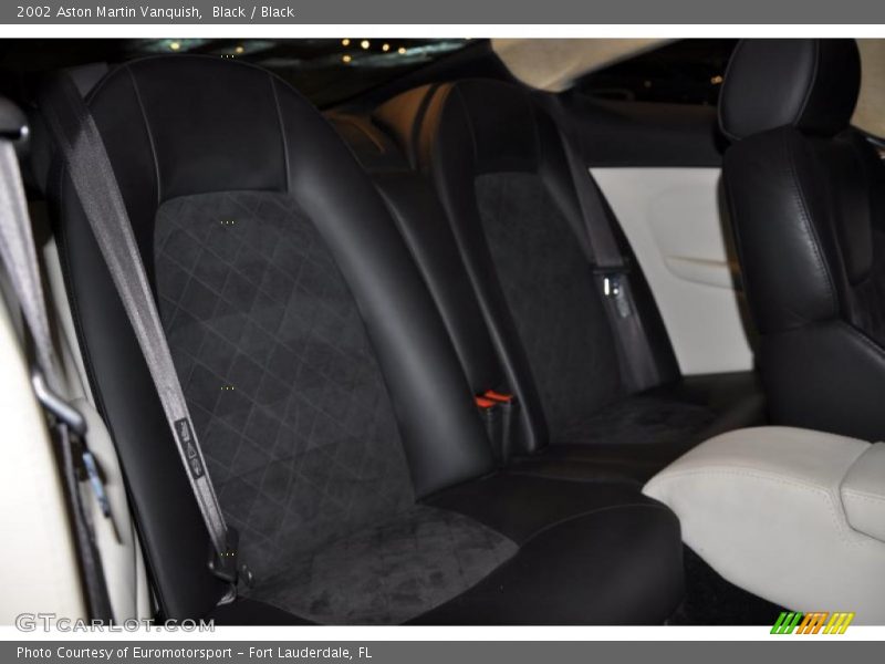 Black / Black 2002 Aston Martin Vanquish