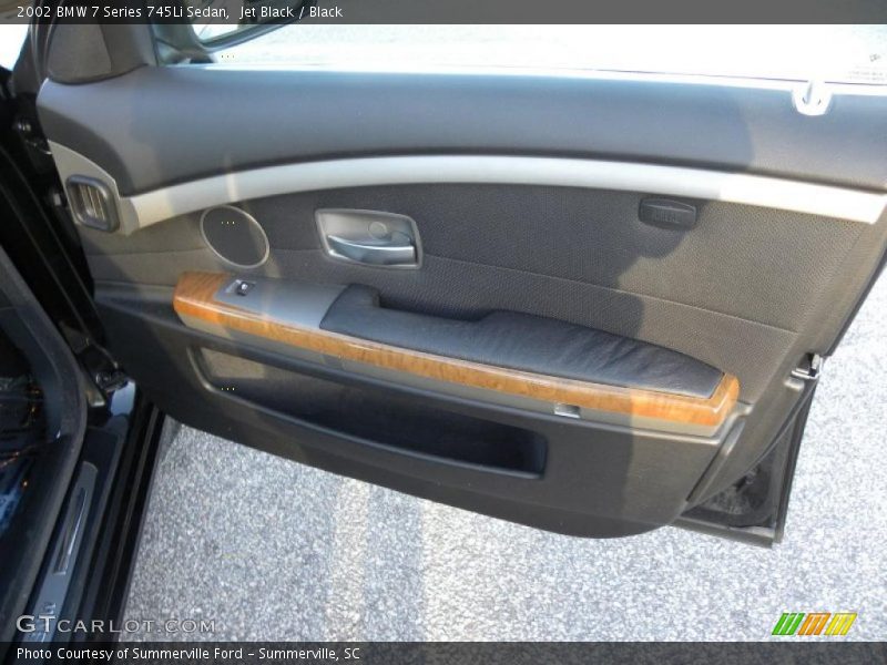 Door Panel of 2002 7 Series 745Li Sedan