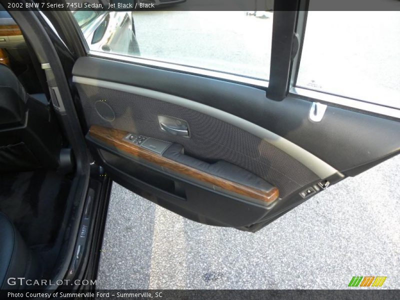Door Panel of 2002 7 Series 745Li Sedan